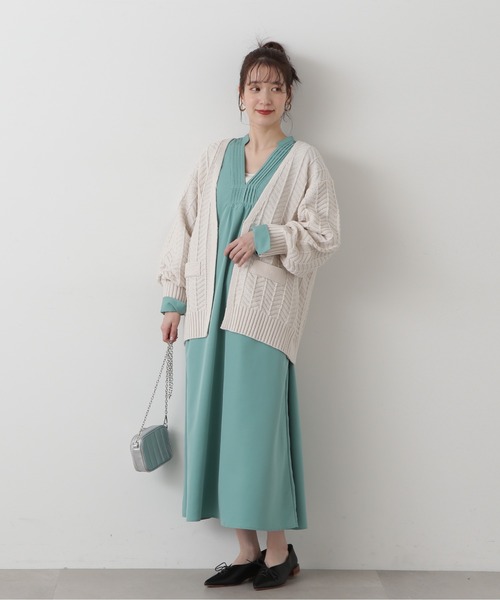 N.（N. Natural Beauty Basic）（エヌエヌナチュラルビューティーベーシック）の「◆スキッパーピンタックワンピース（ワンピース・レディース・グリーン/ライトベージュ/チャコール・MEDIUM）」の22枚目の写真