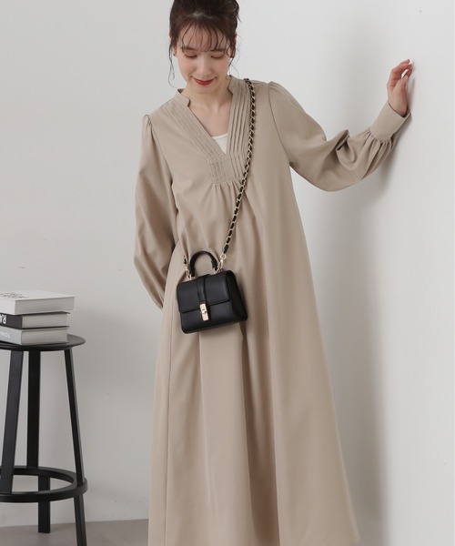 N.（N. Natural Beauty Basic）（エヌエヌナチュラルビューティーベーシック）の「◆スキッパーピンタックワンピース（ワンピース・レディース・グリーン/ライトベージュ/チャコール・MEDIUM）」の17枚目の写真