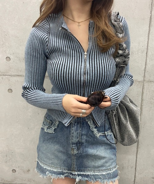 ROGER AND RAW(ロジャーアンドロウ)の「リブジップアップニットトップス(Tシャツ/カットソー・レディース・グレー/グリーン/ブルー・FREE)」の18枚目の写真