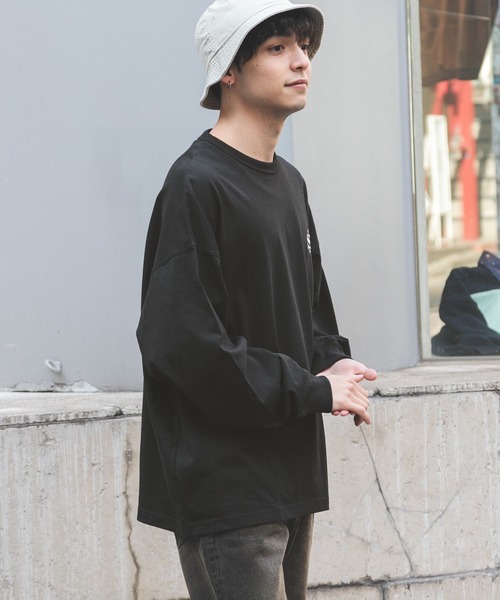 SIGNAL SPORTS(シグナルスポーツ)の「【SIGNAL SPORTS】バックロゴプリント/クルーネックロンT(Tシャツ/カットソー・メンズ・ホワイト/ブラック/グレー・MEDIUM/LARGE)」の14枚目の写真