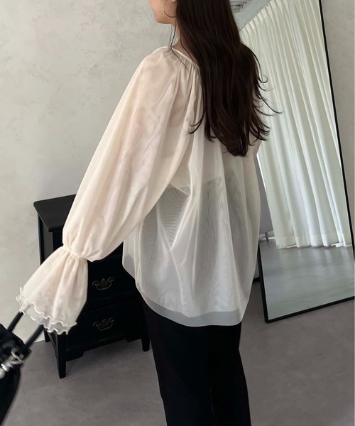 prose verse(プロズヴェール)の「【前後2way】キャンディスリーブシアーチュールブラウス(シャツ/ブラウス・レディース・グレー/ブラック/アイボリー・MEDIUM)」の10枚目の写真