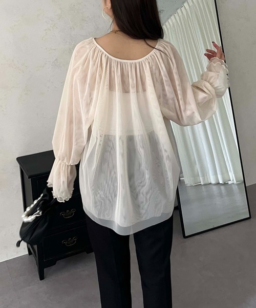 prose verse(プロズヴェール)の「【前後2way】キャンディスリーブシアーチュールブラウス(シャツ/ブラウス・レディース・グレー/ブラック/アイボリー・MEDIUM)」の11枚目の写真