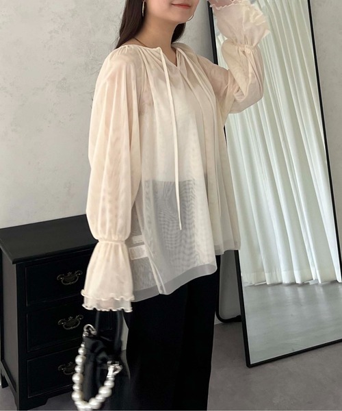 prose verse(プロズヴェール)の「【前後2way】キャンディスリーブシアーチュールブラウス(シャツ/ブラウス・レディース・グレー/ブラック/アイボリー・MEDIUM)」の14枚目の写真