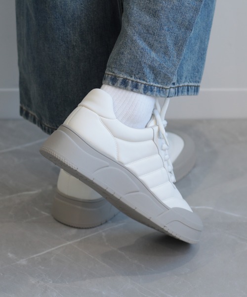 shoes365（シューズスリーシックスファイヴ）の「【shoes365】ステッチ飾り　厚底スニーカー（スニーカー・レディース・グレー/ベージュ/ブラック・24.0cm/23.5cm/23.0cm/22.5cm/25.0cm/24.5cm）」の5枚目の写真