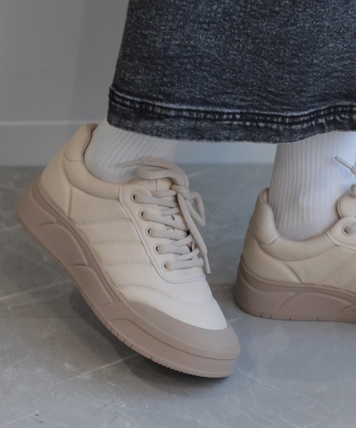 shoes365（シューズスリーシックスファイヴ）の「【shoes365】ステッチ飾り　厚底スニーカー（スニーカー・レディース・グレー/ベージュ/ブラック・24.0cm/23.5cm/23.0cm/22.5cm/25.0cm/24.5cm）」の11枚目の写真