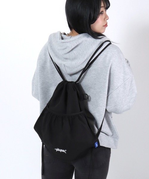 HANGRY&ANGRY ナップザック　リュック ストリートロゴプリントとワンポイントロゴ刺繍の2WAYリバーシブル