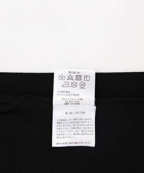 L.H.P（エルエイチピー）の「【WEB&DEPOT限定】UMLAUT/ウムラウト/タギング ペイントTEE（Tシャツ/カットソー・レディース・ブラック/ホワイト・L/M）」の8枚目の写真