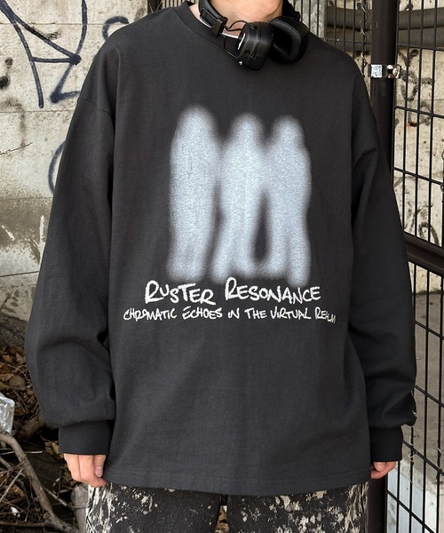 Perushu（ペルーシュ）の「アソートグラフィックロンT（Tシャツ/カットソー・メンズ・ライトブルー/ブラック/ホワイト系その他/オフホワイト・MEDIUM/LARGE）」の7枚目の写真