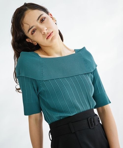 Andemiu（アンデミュウ）の「リブオフショルニット半袖119120（ニット/セーター・レディース・ブラック/オフホワイト/ピンク/グリーン・FREE）」の4枚目の写真