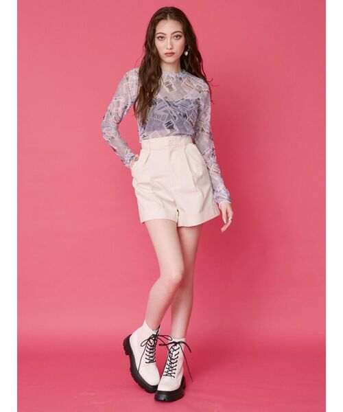 EVRIS(エヴリス)の「BASICハイウエストショートパンツ(その他パンツ・レディース・ブラック/ホワイト・SMALL/MEDIUM)」の6枚目の写真