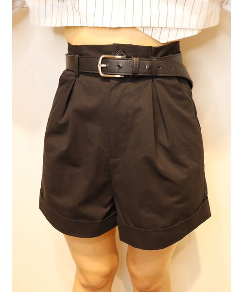 EVRIS(エヴリス)の「BASICハイウエストショートパンツ(その他パンツ・レディース・ブラック/ホワイト・SMALL/MEDIUM)」の8枚目の写真