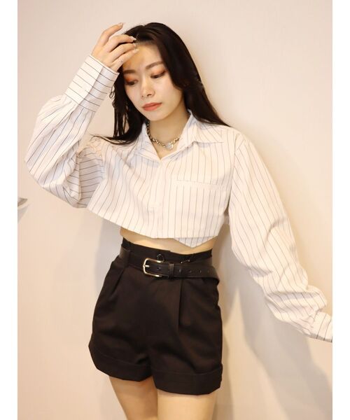 EVRIS(エヴリス)の「BASICハイウエストショートパンツ(その他パンツ・レディース・ブラック/ホワイト・SMALL/MEDIUM)」の12枚目の写真