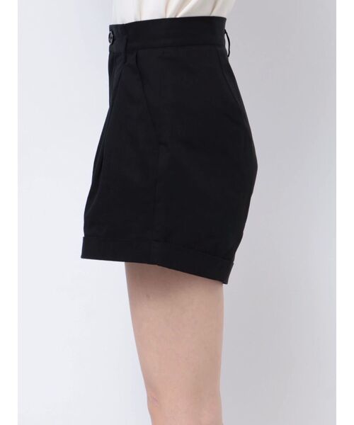 EVRIS(エヴリス)の「BASICハイウエストショートパンツ(その他パンツ・レディース・ブラック/ホワイト・SMALL/MEDIUM)」の14枚目の写真