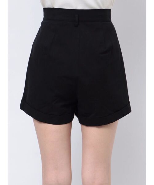 EVRIS(エヴリス)の「BASICハイウエストショートパンツ(その他パンツ・レディース・ブラック/ホワイト・SMALL/MEDIUM)」の15枚目の写真