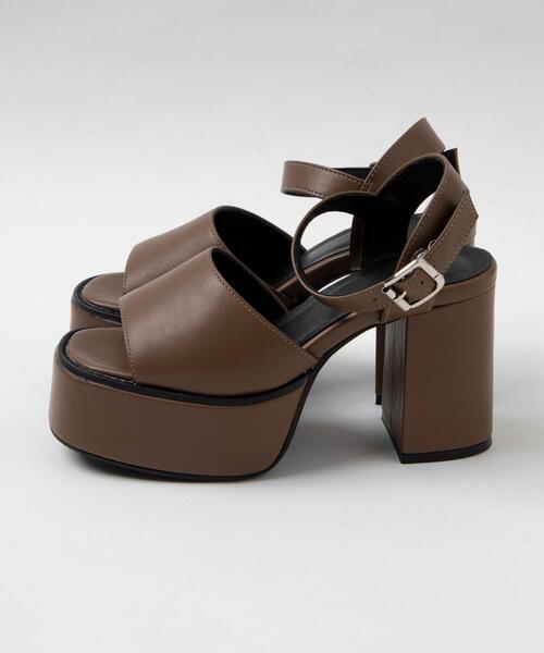 WEGO(ウィゴー)の「WEGO/ストーム付きヒールサンダル(サンダル・レディース・シルバー/ブラック/ブラウン/オフホワイト・MEDIUM/LARGE)」の9枚目の写真