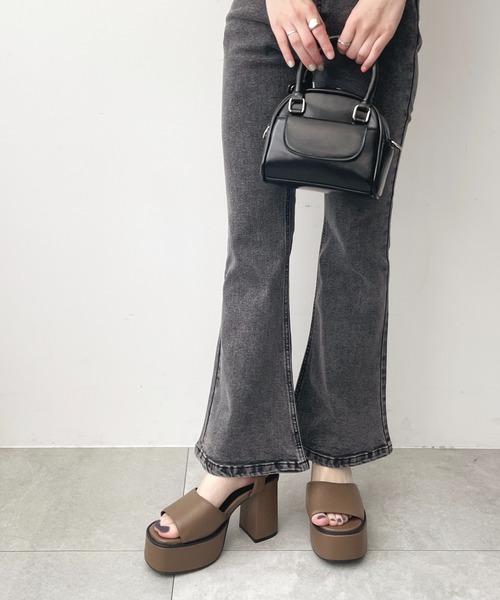 WEGO(ウィゴー)の「WEGO/ストーム付きヒールサンダル(サンダル・レディース・シルバー/ブラック/ブラウン/オフホワイト・MEDIUM/LARGE)」の16枚目の写真