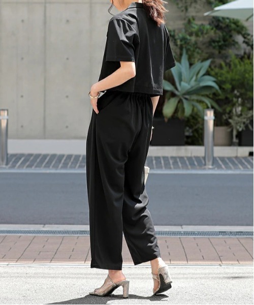 ショートジャケット＋クロップドパンツ セットアップ（セットアップ
