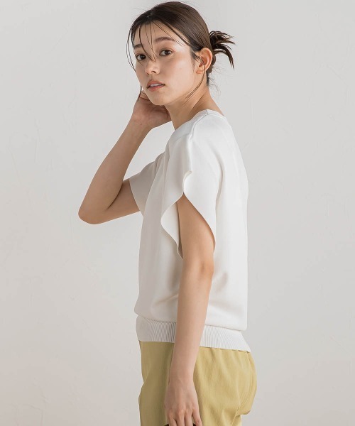 Droite lautreamont(ドロワットロートレアモン)の「フレンチスリーブプルオーバー≪手洗い可能≫(ニット/セーター・レディース・イエロー/ブラック/オフホワイト/ブルー・M)」の19枚目の写真