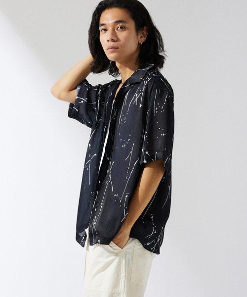 JOURNAL STANDARD(ジャーナルスタンダード)の「ポリエステルシアーサテン モダニズム オープンカラーシャツ(シャツ/ブラウス・メンズ・ホワイト系その他/ブラック/アイボリー/ダークブルー・LARGE/MEDIUM)」の15枚目の写真