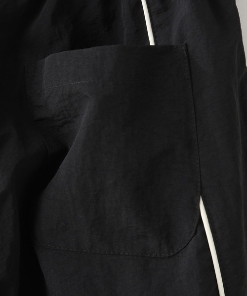 LOWRYS FARM（ローリーズファーム）の「ナイロンパイピングパンツ　 143042（その他パンツ・キッズ・ブルー/ブラウン/ブラック・150cm/140cm/130cm/120cm/110cm）」の7枚目の写真