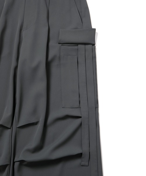 JUNRED(ジュンレッド)の「パラシュートワイドパンツ(カーゴパンツ・メンズ・ブラック/チャコールグレー・L/S/M)」の7枚目の写真