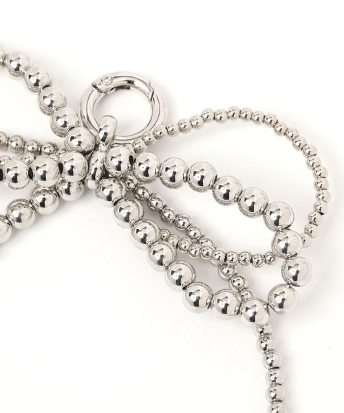 LOWRYS FARM（ローリーズファーム）の「ボールリボンマルチチャーム　136485（チャーム・レディース・ホワイト/シルバー/ブラック・FREE）」の6枚目の写真
