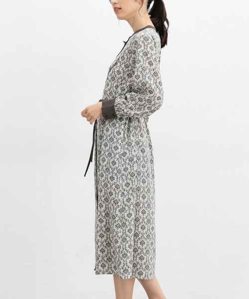 Honeys（ハニーズ）の「バンドカラーワンピース（シャツワンピース・レディース・ブラウン系/ホワイト×グレー/ボルドー・S/M/L/LL）」の17枚目の写真