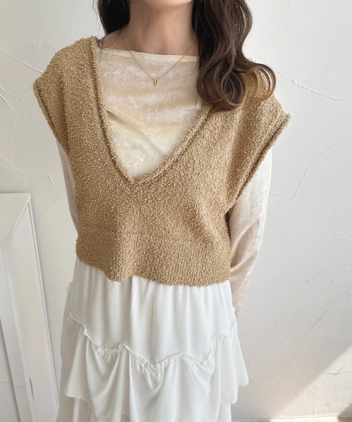 apres jour(アプレジュール)の「【apres jour mimi】Vネックリボンヤーンショートベスト【ZOZOTOWN限定アイテム】(ベスト・レディース・ベージュ/ピンク/ブルー・X-LARGE/フリー)」の6枚目の写真