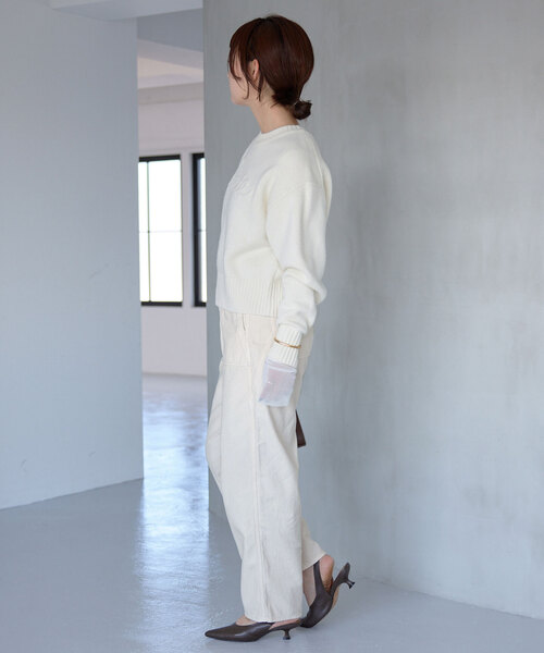 SLOBE IENA（スローブイエナ）の「《WEB限定/追加》cherie刺繍ニット（ニット/セーター・レディース・ネイビー/グレー/アイボリー・FREE）」の15枚目の写真