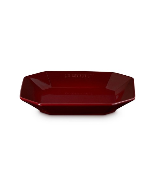 ボルドー オクトゴナル スクエア プレート Le Creuset（ルクルーゼ）の「オクタゴン・スクエア・プレート 22cm