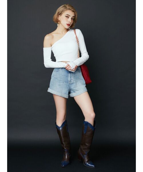 EVRIS(エヴリス)の「2WAYリブトップス(Tシャツ/カットソー・レディース・ブラック/ホワイト/ブルー・FREE)」の6枚目の写真