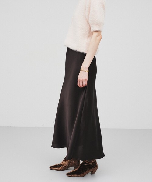 cloenc（クロエンス）の「◆【手洗い可】サテンマーメイドスカート（スカート・レディース・ダークグレー/ベージュ/ライトブルー・01/02/03）」の12枚目の写真