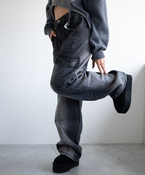 dispark（ディスパーク）の「DISPARK/ヴィンテージウォッシュカーゴデニム（デニムパンツ・レディース・インディゴブルー/ブラック・SMALL/MEDIUM）」の5枚目の写真