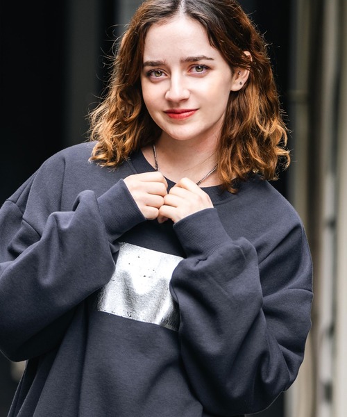 Rocky Monroe（ロッキーモンロー）の「オーバーサイズ裏起毛箔プリントスウェットトレーナー（スウェット・メンズ・チャコール/ネイビー/杢グレー/ブラック・M/L/XL）」の3枚目の写真