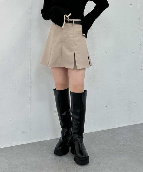 archives（アルシーヴ）の「ＴＲボックスプリーツミニスカート（スカート・レディース・ベージュ/ブラック/グレー・MEDIUM）」の21枚目の写真