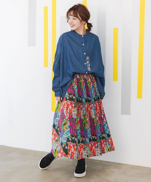 ScoLar（スカラー）の「143658：ヒーローネコ＆ドッグの刺繍入り ノーカラーワイドシャツ（シャツ/ブラウス・レディース・アイボリー/ブラック/ネイビー・M）」の6枚目の写真