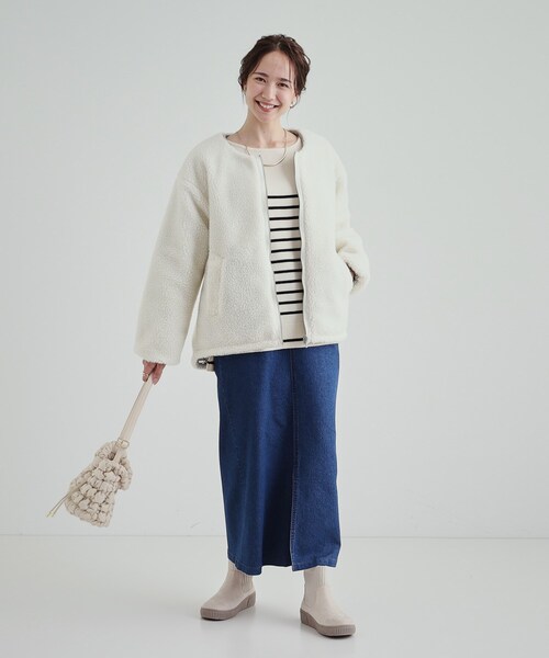 SHOO・LA・RUE(シューラルー)の「◆【S-LL/リバーシブル】首まわりすっきり ボア×キルト ノーカラーブルゾン(ブルゾン・レディース・オフホワイト/ブラック/グリーン系・04/03/02/01)」の22枚目の写真