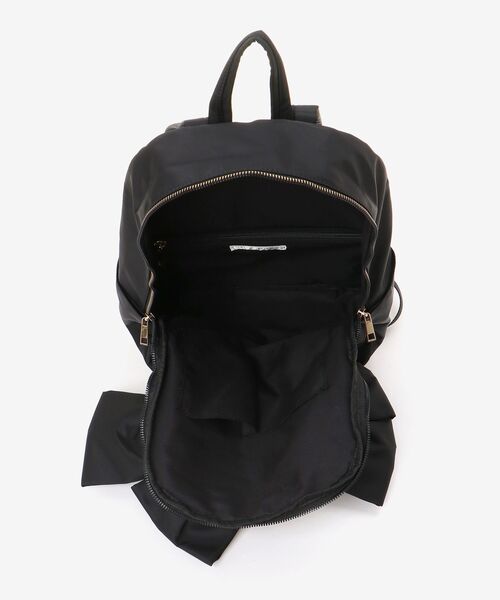 MAJESTIC LEGON(マジェスティックレゴン)の「【大容量なのに映える★】ビッグリボンリュック(バックパック/リュック・レディース・アイボリー/ブラック・FREE)」の19枚目の写真