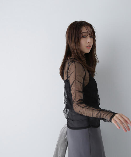 NATURAL BEAUTY BASIC（ナチュラルビューティーベーシック）の「◇チュールギャザートップス（シャツ/ブラウス・レディース・オフホワイト/ベージュ/ブラック・FREE）」の22枚目の写真