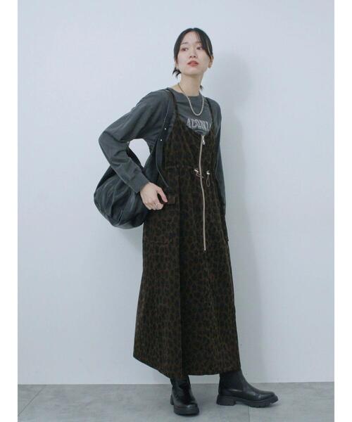 Samansa Mos2 blue（サマンサモスモスブルー）の「アソートコーデュロイキャミワンピース（ワンピース・レディース・チャコールグレー/ブラック/ブラウン・F）」の4枚目の写真