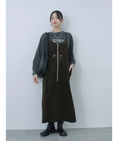 Samansa Mos2 blue（サマンサモスモスブルー）の「アソートコーデュロイキャミワンピース（ワンピース・レディース・チャコールグレー/ブラック/ブラウン・F）」の19枚目の写真