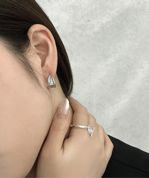 Burner(バーナー)の「【OKUOKU 0909】大ぶり フープ ピアス 両耳用 oku-pierce-743991837370-6 Nn【RBTS】(ピアス(両耳用)・レディース・シルバー・FREE)」の7枚目の写真