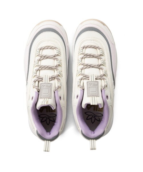FILA(フィラ)の「FILA PROMENADE PINK BLOSSOM(スニーカー・レディース・オフホワイト・24.0cm/22.0cm/22.5cm/23.0cm/23.5cm/24.5cm/25.0cm/28.0cm/27.0cm/25.5cm)」の2枚目の写真