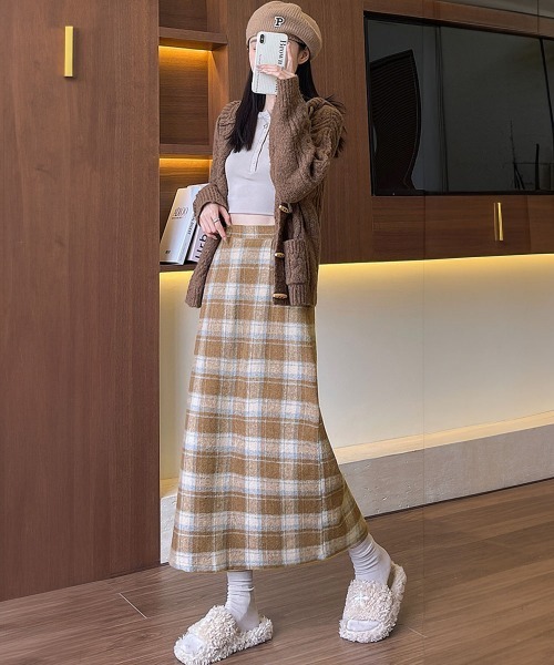 Miniministore(ミニミニストア)の「チェック柄タイトスカート バックスリット(スカート・レディース・ダークグレー/ブラウン/レッド/キャメル/ブラック・L/M)」の11枚目の写真