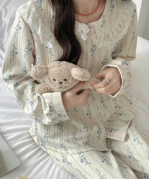 未使用 ラデュレ パジャマ ローズ刺繍 パールボタン Narue♡可愛い 丸襟レースフラワールームウェアセット（ルームウェア/パジャマ