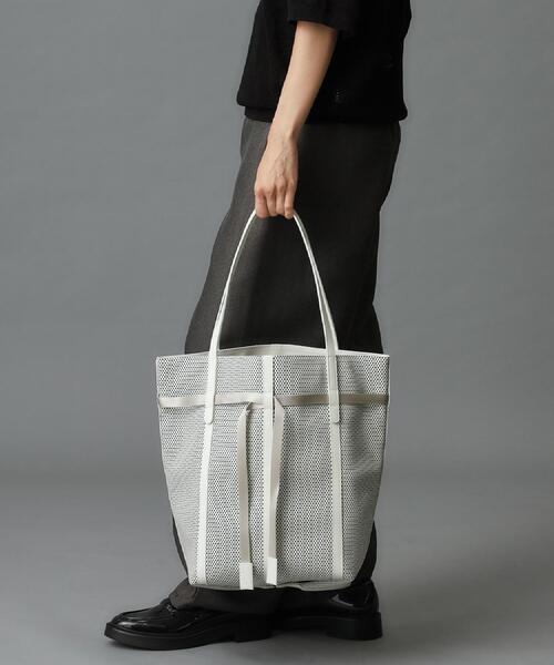 HIROKO HAYASHI(ヒロコハヤシ)の「PANIER(パニエ) トートバッグL(トートバッグ・レディース・ブラック/ベージュ系4/オフホワイト・00)」の8枚目の写真