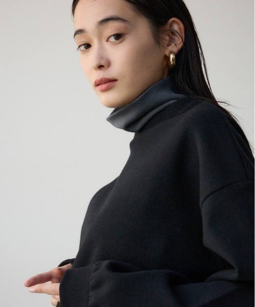 AZUL by moussy(アズールバイマウジー)の「アッシュクウールライクトップス(ニット/セーター・レディース・ライトグレー/ブラック・FREE)」の1枚目の写真