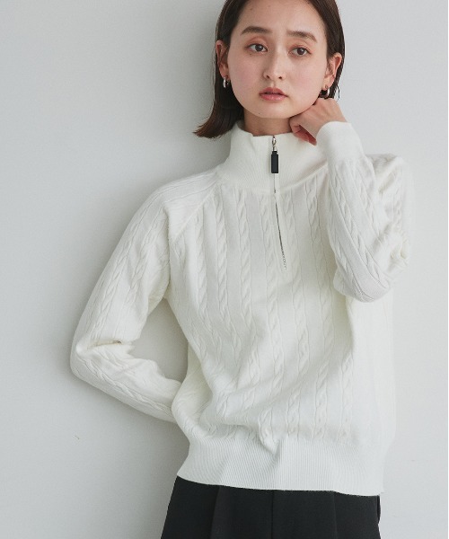 ad thie(アドティエ)の「ケーブル編み ハーフジップ ニット(ニット/セーター・レディース・オフホワイト/レッド/ライトグレー/ブラック・FREE)」の6枚目の写真