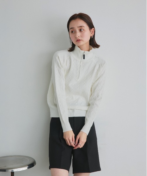 ad thie(アドティエ)の「ケーブル編み ハーフジップ ニット(ニット/セーター・レディース・オフホワイト/レッド/ライトグレー/ブラック・FREE)」の7枚目の写真