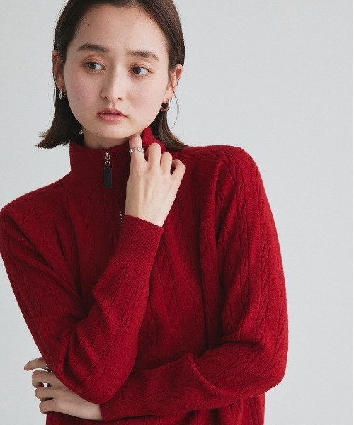 ad thie(アドティエ)の「ケーブル編み ハーフジップ ニット(ニット/セーター・レディース・オフホワイト/レッド/ライトグレー/ブラック・FREE)」の20枚目の写真